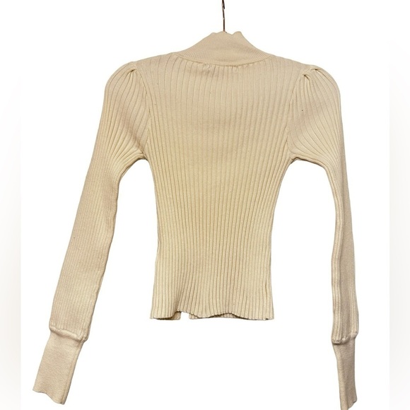 BCBGeneration Ribbed Twist Detail Sweater XS - Picture 5 of 13